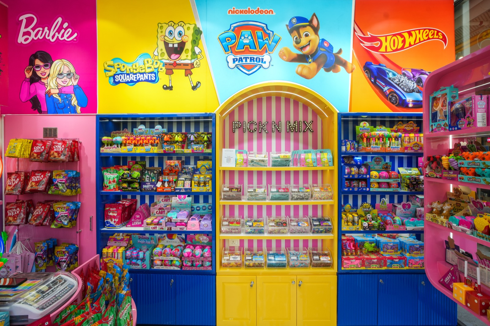 Hoppin' Candy Toy storefront
