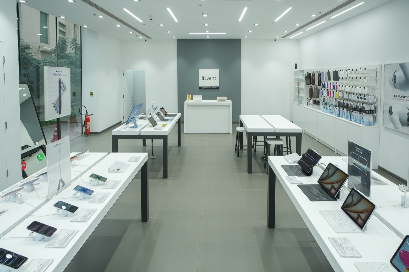 Invent storefront