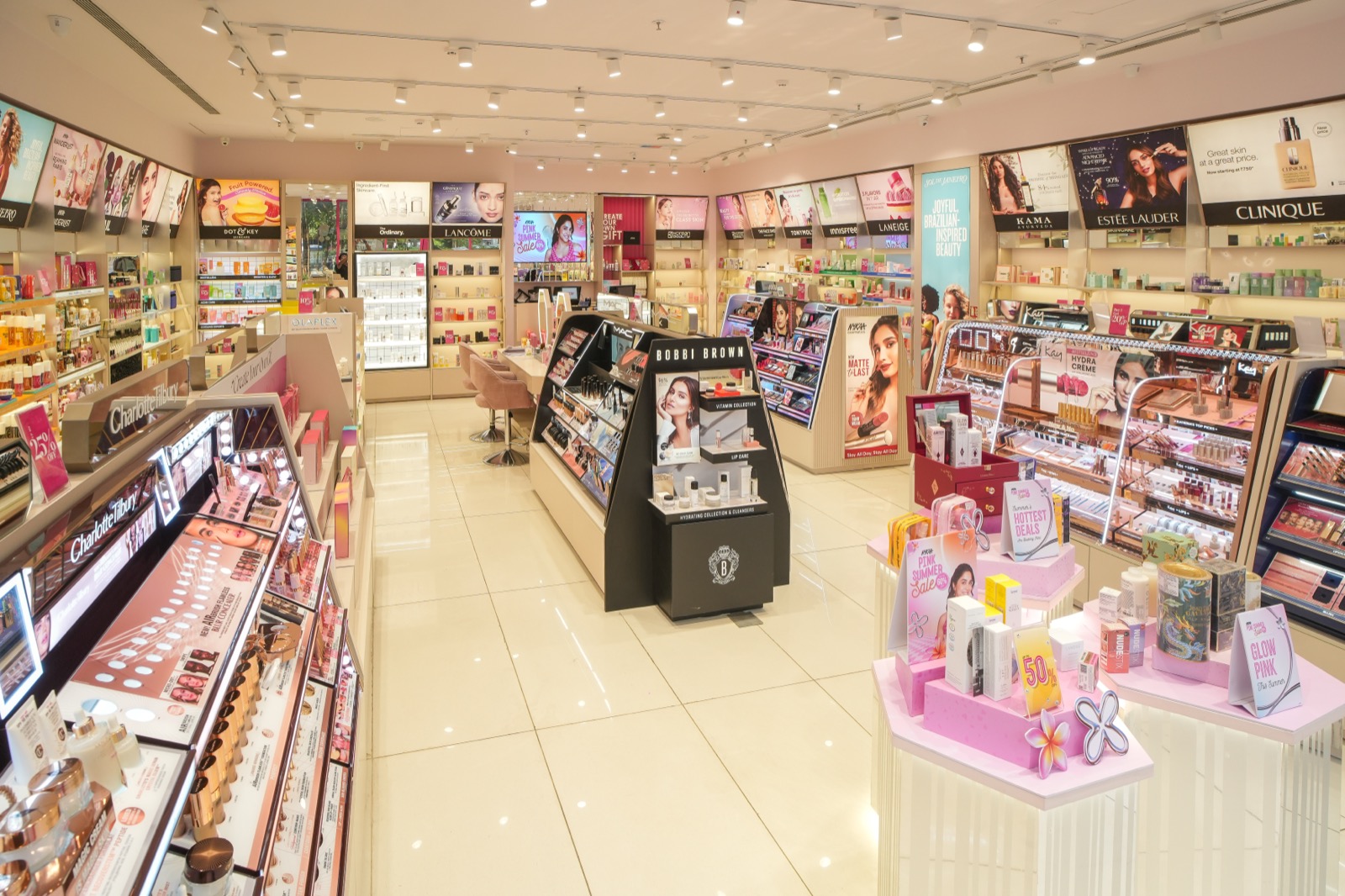 Nykaa Luxe storefront